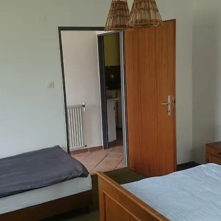 Dom wakacyjny Seebungalows Wedenig Direkt Am Krumpendorf