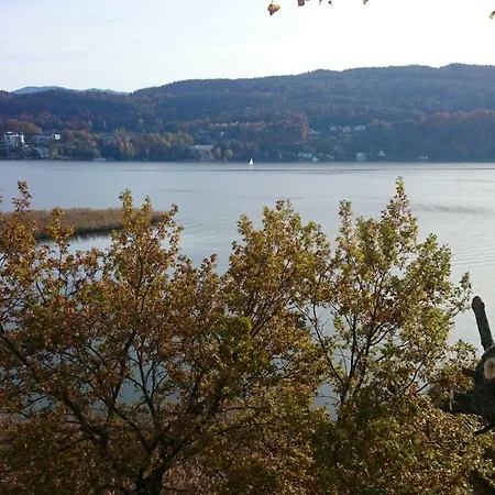 Seebungalows Wedenig Direkt Am * Krumpendorf